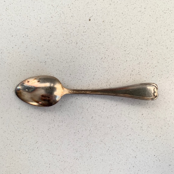 Circa 1914 Spokane Washington Davenport’s Hotel Demitasse Spoon - Picture 4 of 5